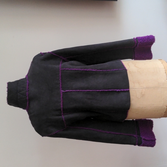 Shearling jacket - Picture 2 of 6